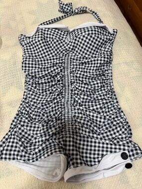 Gingham Ruched One-Piece Swimdress Black & White Woman Swimsuit Size XL